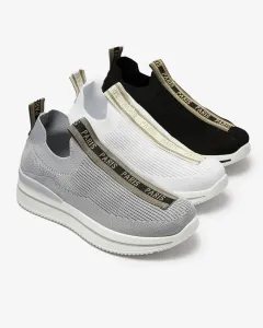Resti Women's slip-on sports shoes with lettering in gray Cerppa- Footwear