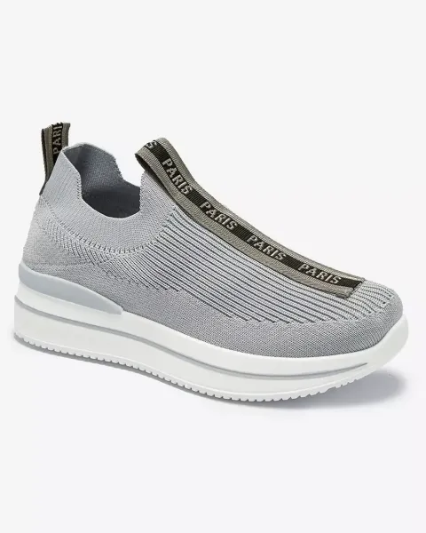 Resti Women's slip-on sports shoes with lettering in gray Cerppa- Footwear