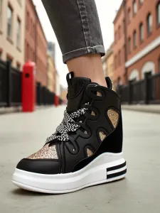 Resti High sports shoes for women with a hidden wedge Oblaffi