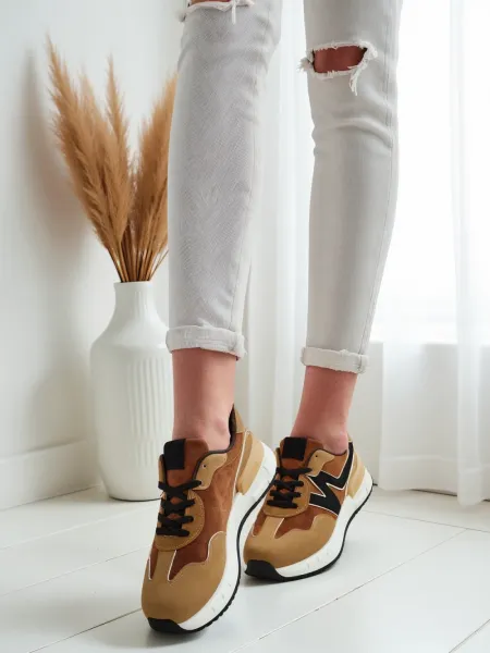 Resti Women's sporty sneakers Nallae