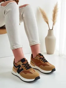 Resti Women's sporty sneakers Nallae