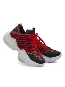 Resti Women's sporty sneakers with a thicker sole Ivvert