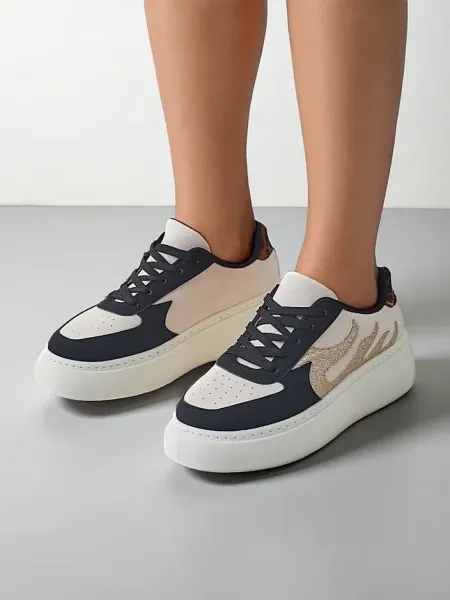 Resti Women's Platform Sneakers Sisnes