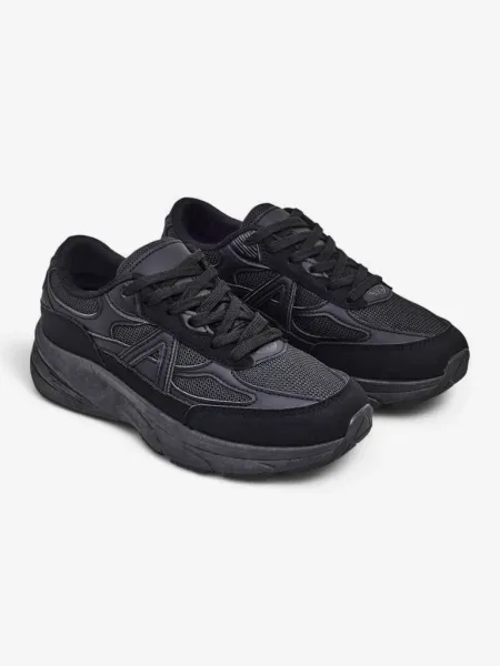 Resti Women's sport sneakers on a thicker sole Moderax