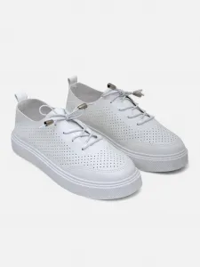 Resti Women's perforated laced sports shoes Vaned