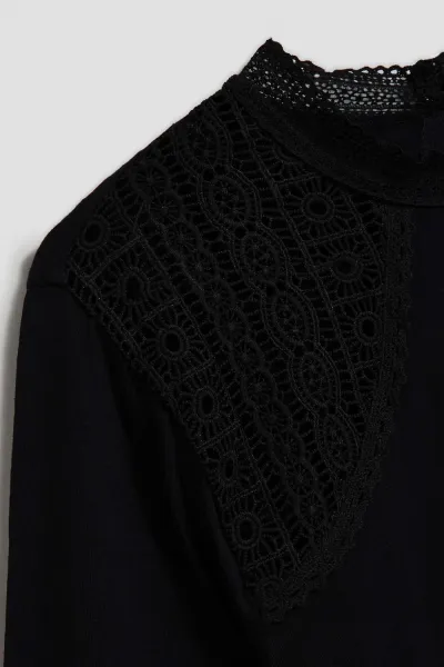 Marisse Blouse With Decorative Lace