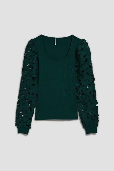 Marisse Emerald Blouse With Lace Sleeves