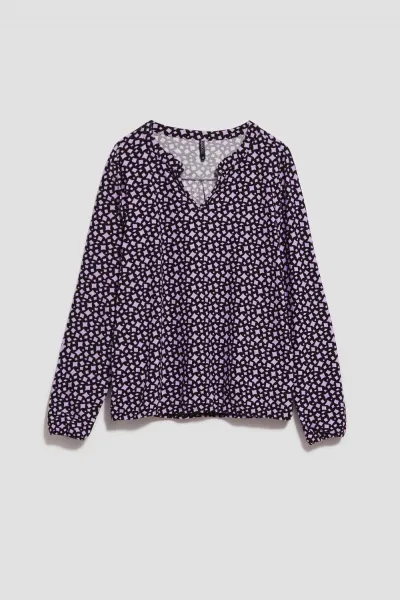 Marisse Patterned V-Neck Blouse In Lavender