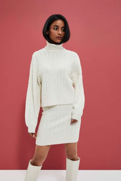 Svetrové šaty Marisse Off White