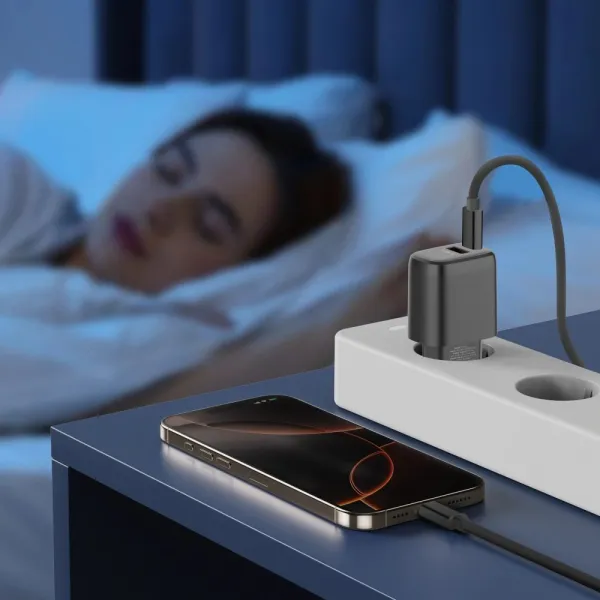 Tech-Protect NCA20 sieťová nabíjačka 20W PD QC, čierna