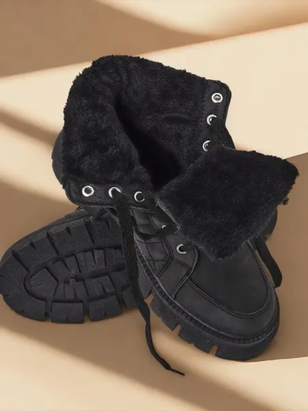 Resti Black women's insulated trapper boots Hogenaf
