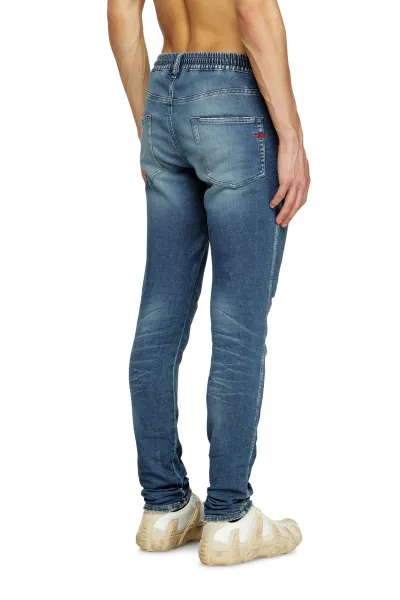 Džínsy Diesel 2062 D-Strukt-B Jogg Sweat Jeans Blue