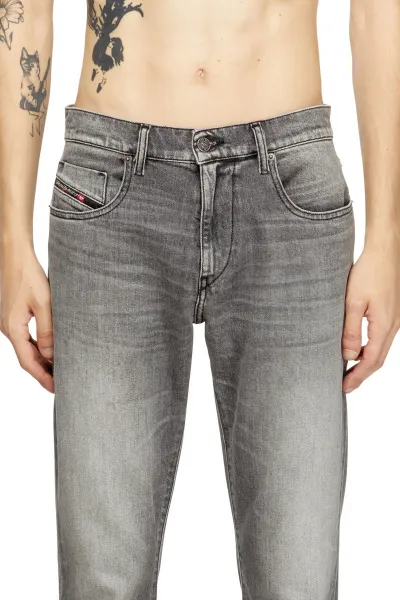 Džínsy Diesel 2019 D-Strukt Trousers Black
