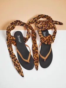 Resti Women's flip-flops with a decorative strap Safari Sweet