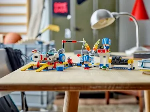 LEGO® Super Mario™ 72035 Mario Kart™ Toad a jeho garáž