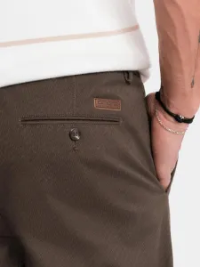Elegantné pánske chinos nohavice hnedé