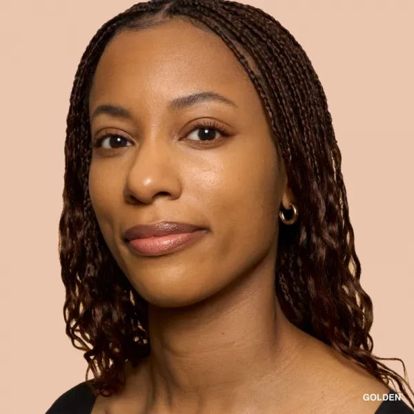 Bobbi Brown Weightless Skin Foundation SPF 15 dlhotrvajúci make-up s hydratačným účinkom odtieň Golden 30 ml