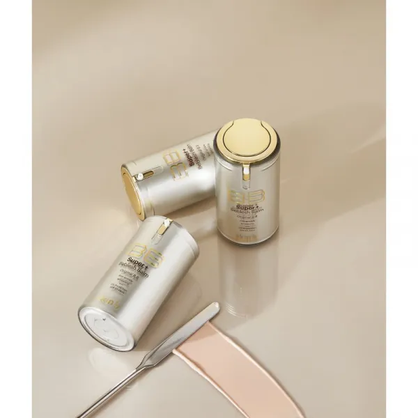 Skin79 Super+ Beblesh Balm hydratačný BB krém SPF 30 odtieň Natural Beige (Gold) 40 ml