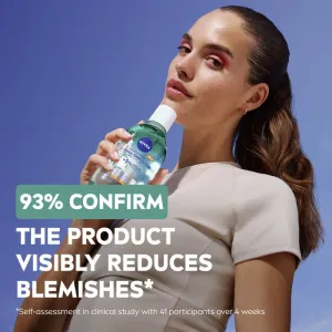 NIVEA Derma Skin Clear čistiaca micelárna voda proti nedokonalostiam pleti 400 ml