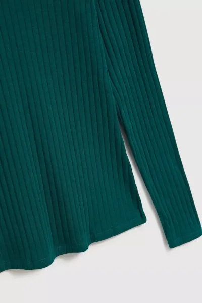 Marisse Emerald Ribbed Turtleneck Blouse
