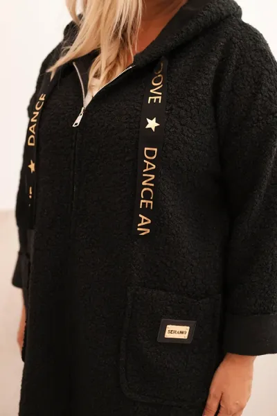 Legínovo Dámsky kabát Plus Size z umelého barana s kapucňou a vreckami v ťavej farbe Farba: Čierna, Veľkosť: UNI
