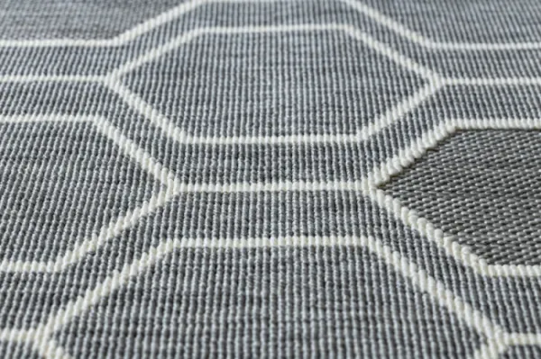 Koberec SPRING 20409332 Hexagon šnúrkový - sivý