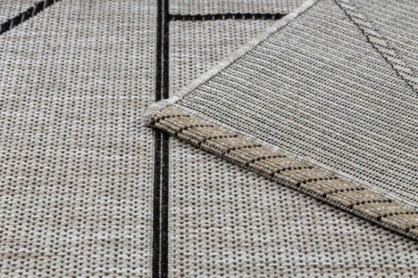 Koberec SIZAL FLOORLUX 20605 geometrický trojuholník - strieborný / čierny