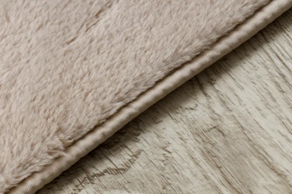 Protišmykový koberec POSH Shaggy camel, béžový plyš