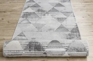 Behúň LIRA E1627 Trojuholníky geometrický, štrukturálny, glamour - sivý