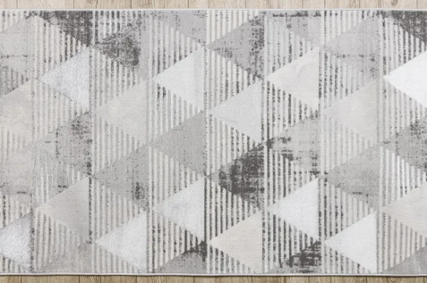 Behúň LIRA E1627 Trojuholníky geometrický, štrukturálny, glamour - sivý