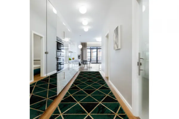 Behúň EMERALD exkluzívny 1020 glamour, marmur, trojuholníky zelený/zlatý