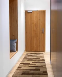Behúň KARMEL Dosky orech