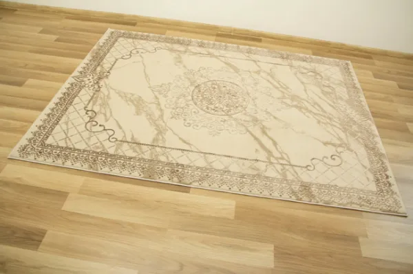 Koberec Allora Plus 8164A Marmur Ornament béžový / krémový