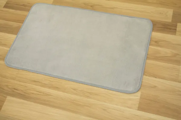 Kúpeľňový koberček Bathmat svetlosivý