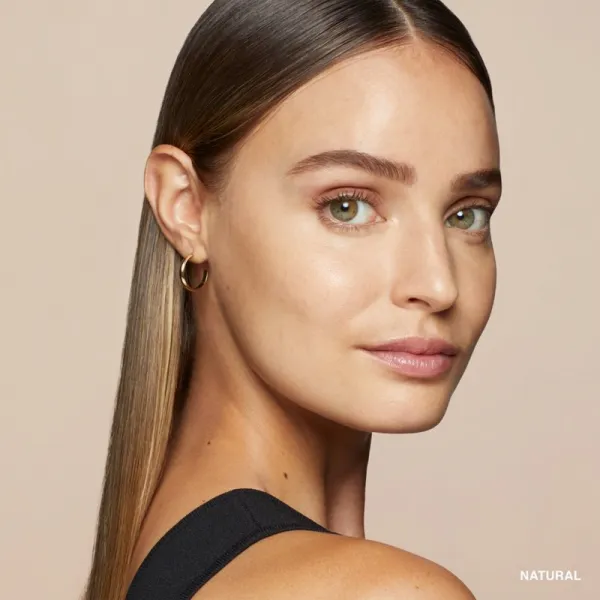Bobbi Brown Skin Concealer Stick korektor v tyčinke odtieň Natural 3 g