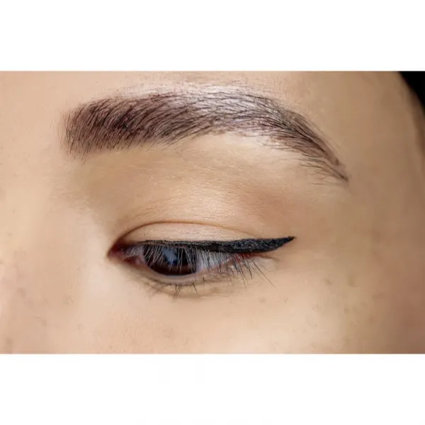 Notino Lifeproof Eye Liner Matte Black dlhotrvajúce očné linky 00 Matte Black 1 ml