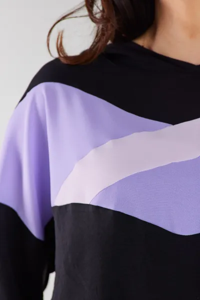 Awama Woman's Sweatshirt A497