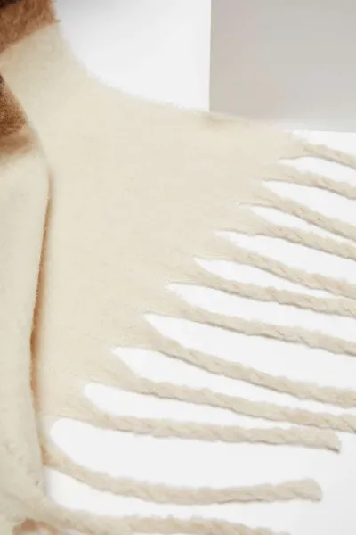 Marisse Striped scarf