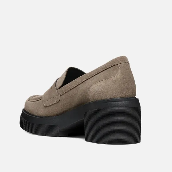 Beige women's moccasins Geox Spherica - Women's