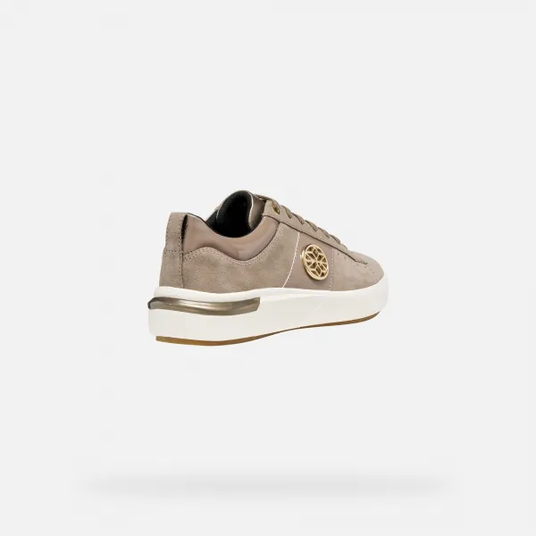 Beige women's sneakers Geox Dalyla - Women's