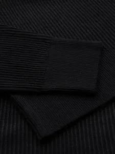 Pánsky sveter OMBRE Sweater OM-SWSW-0182 V-2 black