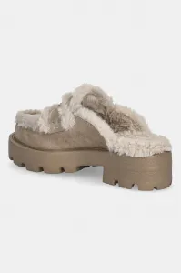 Semišové šľapky Guess YANETA