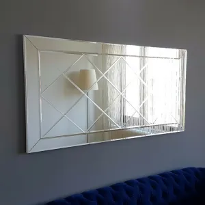 Vertikálne zrkadlo 65 x 130 cm