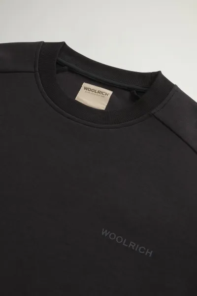 Mikina Woolrich Tech Crewneck Black