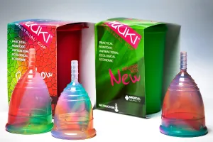 Menštruačný kalíšok Yuuki 2 Rainbow classic (YU122)
