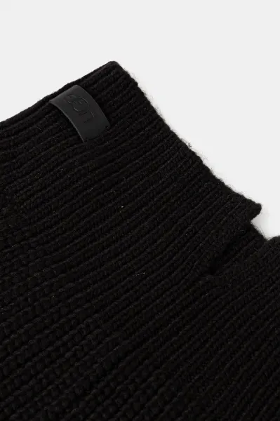 UGG Cable Balaclava "Black" (102740-BLACK)