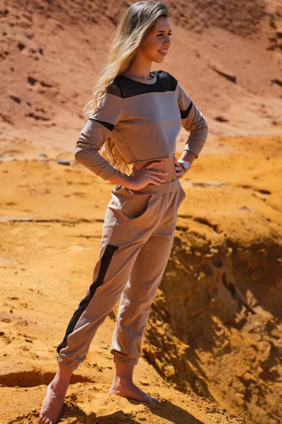 Infinite You Woman's Pants M238