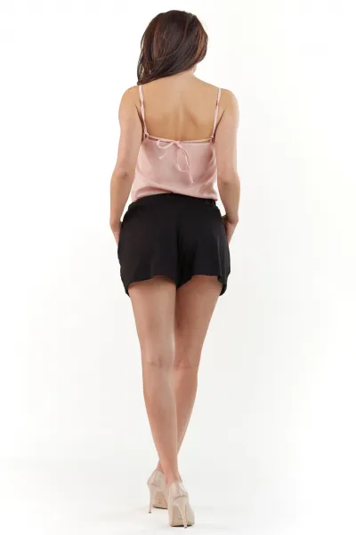 Infinite You Woman's Shorts M170