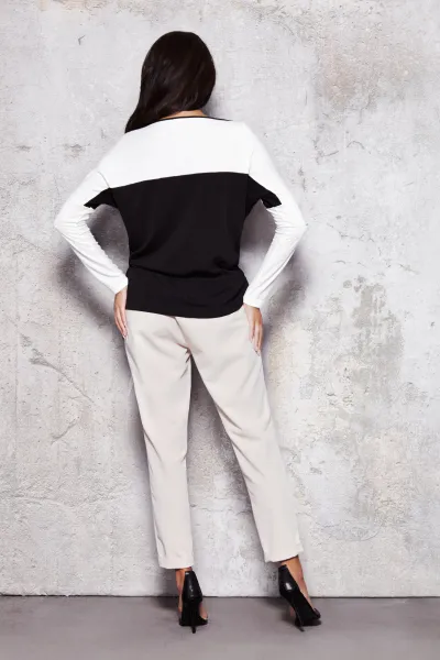 Infinite You Woman's Sweater M015