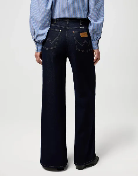 WRANGLER Dámske džínsy  CANYON DENIM LINES 112371187 Velikost: 30/32